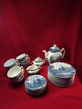 Vecchio servizio da tè The