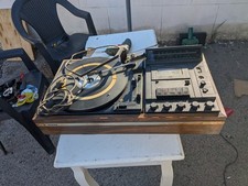 Sistema stereo Matrix con giradischi e piastra cassette.Non si accende...