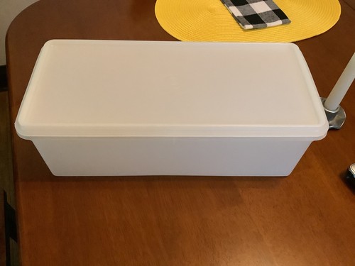 Vtg tupperware jumbo bread - tupperware,