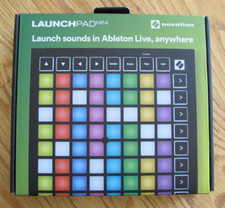 Novation Launchpad Mini MK3 MIDI Controller Nero