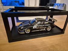 1:18 AUTOart Porsche 911 (997)
