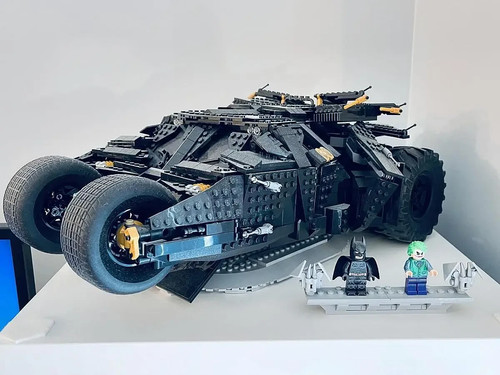 Lego batman 76240 batmobile - batman,