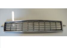 GRIGLIA ANTERIORE IN METALLO