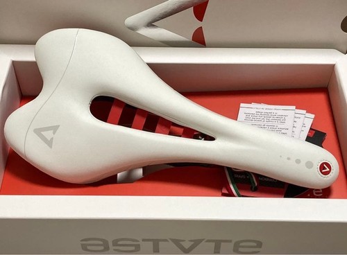Astute skylite carbon rail - carbon,