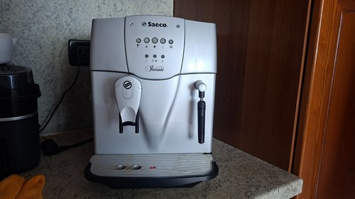 Macchina del caffè - caffè, saeco