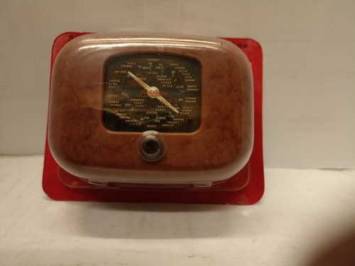 Radio - radio, in