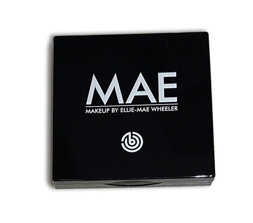 Mae makeup ellie - by, ellie-mae
