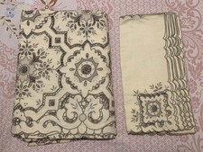 TOVAGLIA RICAMATA A MANO PRIMI