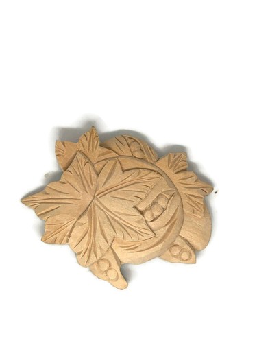 Cuckoo clock leaf with berries - leaf,