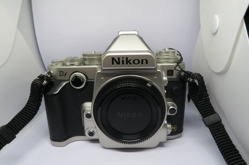 Nikon corpo argento 347975 - corpo,