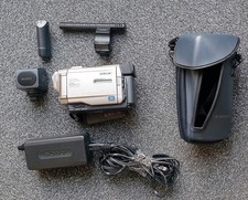 Sony Handycam DV DCR-TRV10 NTSC. Carl Zeiss Vario-Sonnar