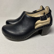 Zoccoli Dansko Sassy neri in
