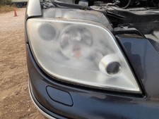 1494331080 headlight right