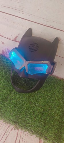 Batman maschera cambio voce