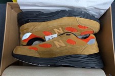Taglia 12 New Balance 992