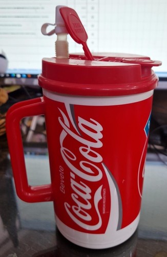 Coca cola italia - cola, borraccia