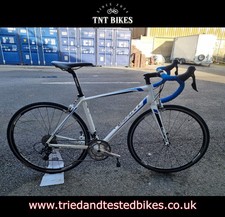 Bici da strada media Giant