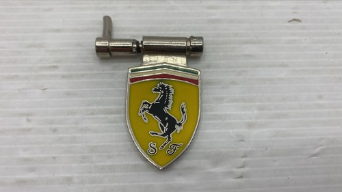 Antq10035 stemma ferrari - stemma,