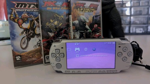 Sony psp 2004 console - sony,