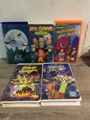 Kids halloween vhs lot - halloween, cartoon