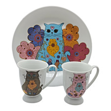 Piatto torta due tazzine