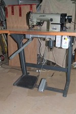 MACCHINA DA CUCIRE INDUSTRIALE  JUKI CON COLTELLO TAGLIA BORDO E DOPPIO TRASPORT