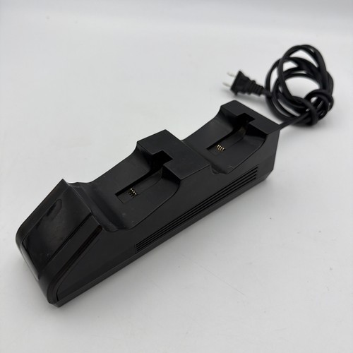 Nyko chargebase ps4 - 4,