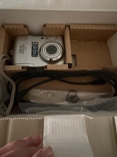 Nikon coolpix 1 - coolpix, megapixel