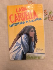 Libro Book INTORNO A LAURA