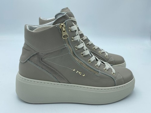 Women sneakers shoes - women's,