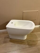 Bidet Ideal Standard Tesi a terra filomuro