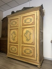 Armadio Antico in Legno Laccato Toscana  XIX Secolo