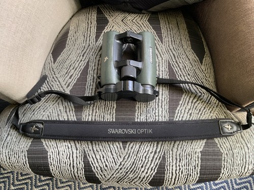 Swarovski 10x32 gen - gen, 1