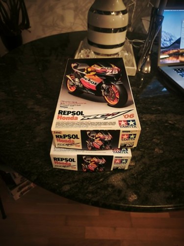 Tamiya 14106 rc213v - tamiya, 1/12