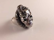 Anello Donna Doppio Metallo Rodiato Punk Teschio con Occhi Verdi con Molla 