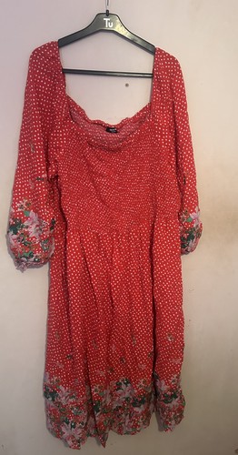 Abito donna rosso smocked