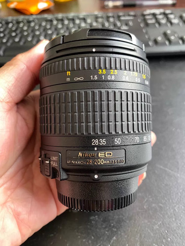 Nikon nikkor 28 - ed, af
