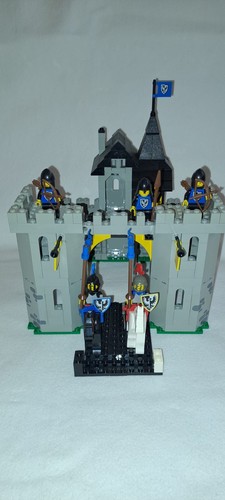 Lego 6074 black falcon - lego,