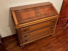 scrittoio a ribalta con 3 cassetti, metà ’900 (111,5 × 52,5 × 97 cm)