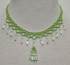 Collana collier donna perline finta giada chiusura vite bigiotteria vintage