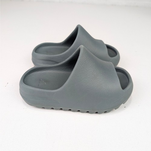 Adidas yeezy slide - 10,