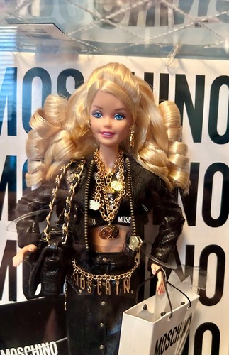 2015 moschino barbie jeremy - barbie,