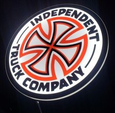 Logo skateboard camion