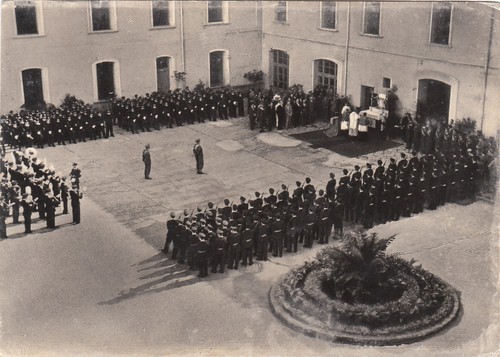 Portici corpo agenti - corpo,