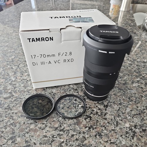 Tamron 70mm di - 17-70mm, f/2.8