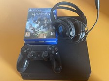 Sony PlayStation 4 500GB Console - Nero incluso Di 2 Giochi, joystick, cuffie.
