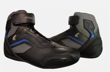 Stivale turismo adventure low - adventure,