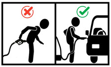 adesivo utile per aiutare i benzinai in Italia