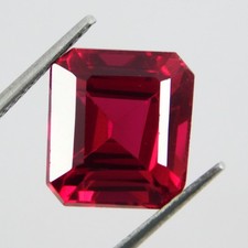 Pietra preziosa sfusa naturale