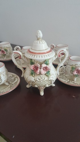 Capodimonte servizio in - ,